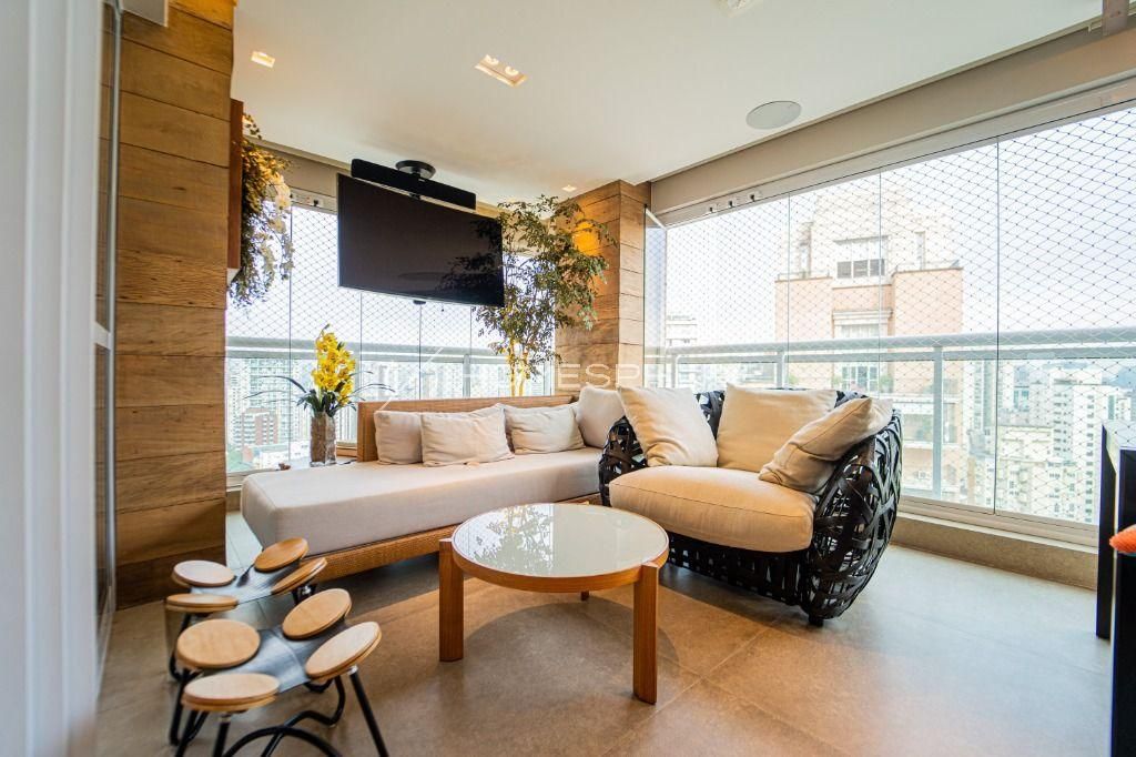 Apartamento com 3 suítes à venda em Vila Nova Conceição, São Paulo, por R$ 5.650.000 Imagem 4
