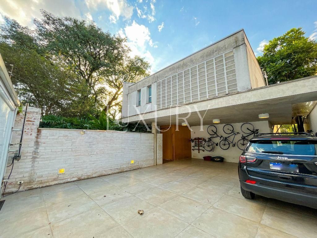Casa com 4 suítes à venda em Alto de Pinheiros, São Paulo, por R$ 7.970.000 Imagem 8