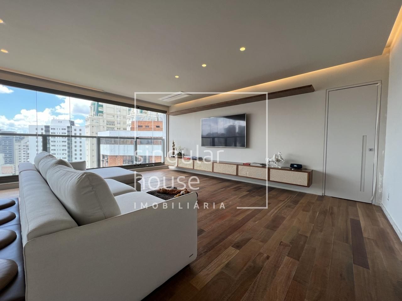 Apartamento com 3 suítes à venda em Vila Nova Conceição, São Paulo, por R$ 5.490.000 Imagem 7