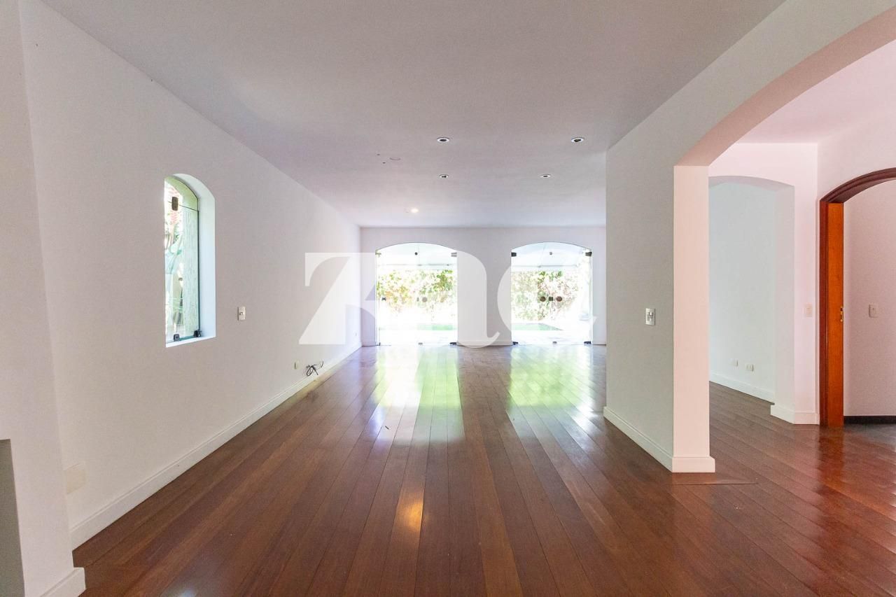 Casa com 4 suítes à venda em Alto De Pinheiros, São Paulo, por R$ 3.900.000 Imagem 8