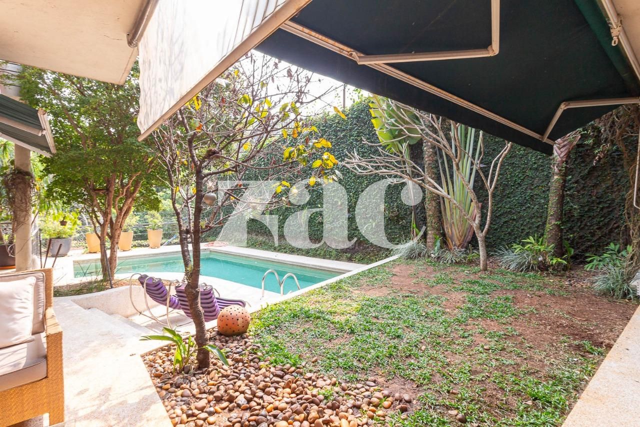 Casa com 3 suítes à venda em Alto De Pinheiros, São Paulo, por R$ 5.400.000 Imagem 4