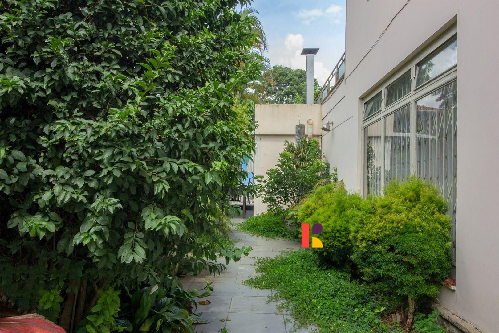 Casa com 2 suítes à venda em Alto De Pinheiros, São Paulo, por R$ 4.100.000 Imagem 4