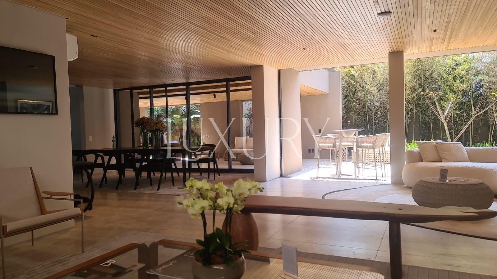 Casa com 4 suítes à venda em Jardim Luzitânia, São Paulo, por R$ 24.000.000 Imagem 8