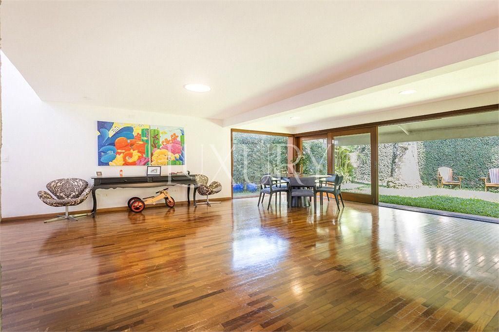 Casa com 4 suítes à venda em Alto de Pinheiros, São Paulo, por R$ 4.700.000 Imagem 7