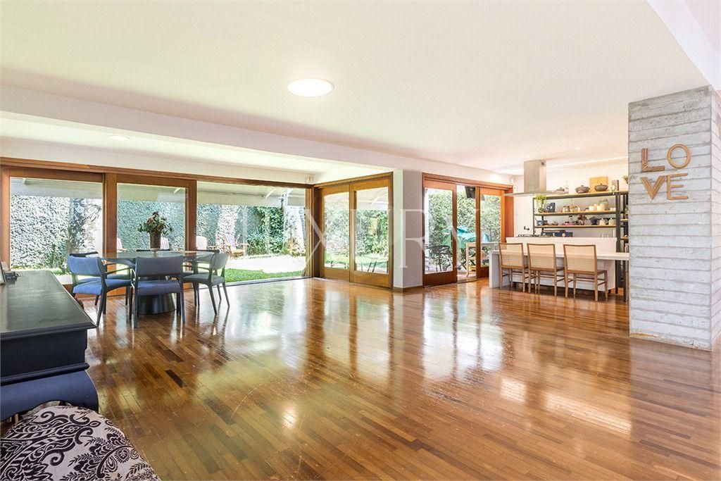 Casa com 4 suítes à venda em Alto de Pinheiros, São Paulo, por R$ 4.700.000 Imagem 8
