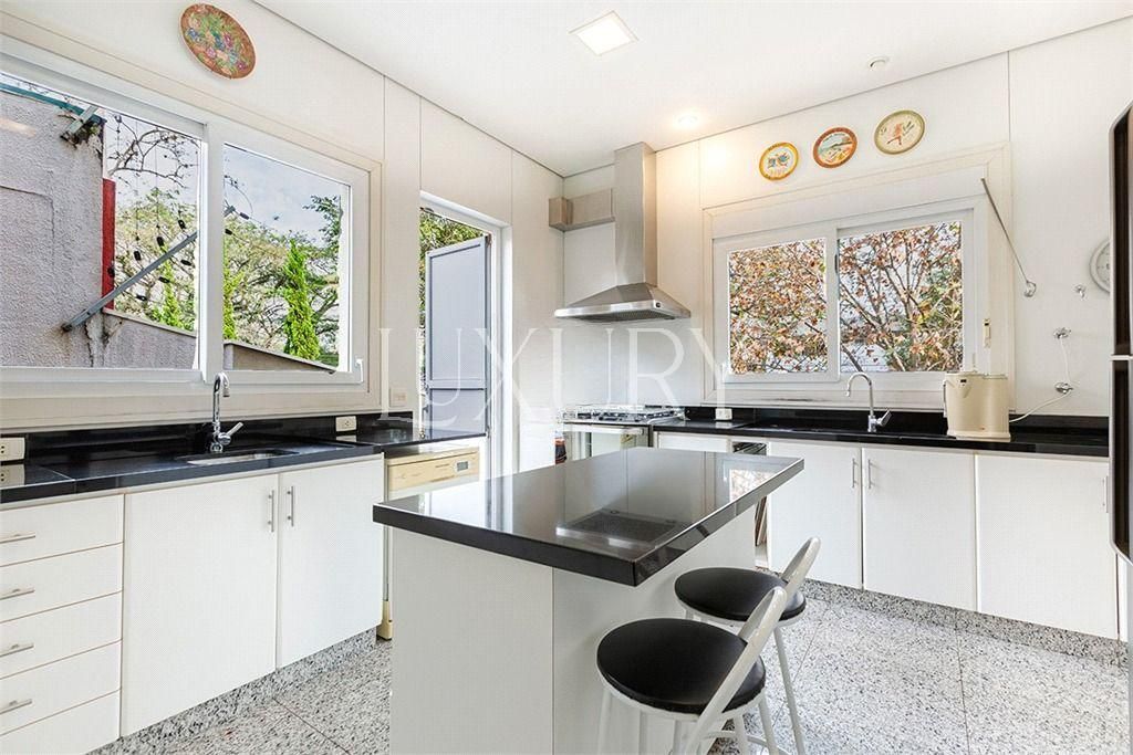 Casa com 4 suítes à venda em Alto de Pinheiros, São Paulo, por R$ 10.300.000 Imagem 6