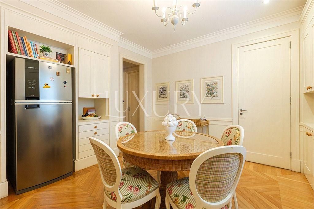 Casa com 4 suítes à venda em Alto de Pinheiros, São Paulo, por R$ 10.300.000 Imagem 7