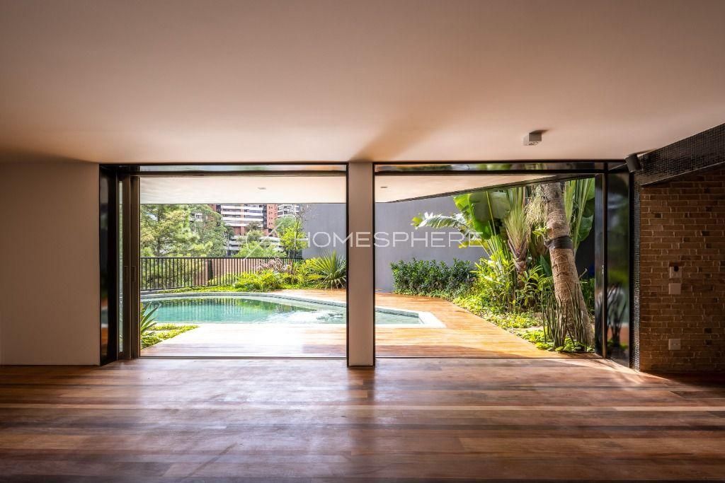 Casa de condomínio com 3 suítes à venda em Panamby, São Paulo, por R$ 8.300.000 Imagem 4