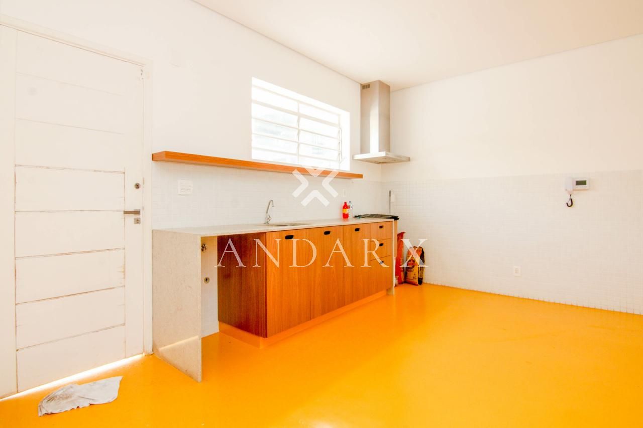 Casa com 3 suítes à venda em Jardim das Bandeiras, São Paulo, por R$ 2.400.000 Imagem 4
