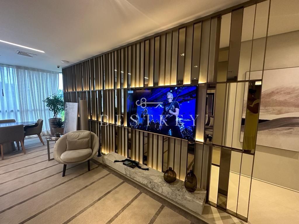Apartamento com 3 suítes à venda em Jardim Morumbi, São Paulo, por R$ 4.500.000 Imagem 4