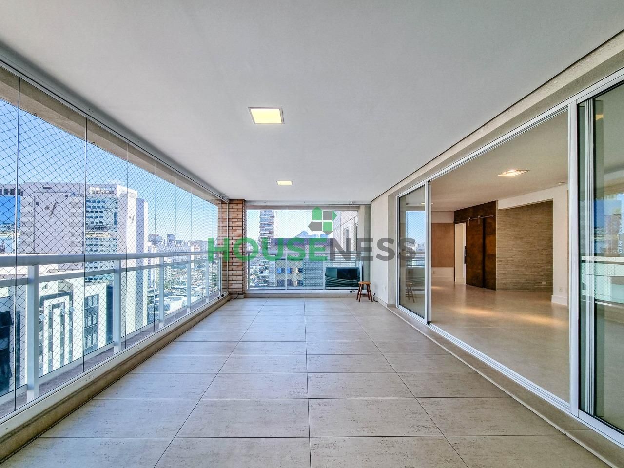 Apartamento com 3 suítes à venda em Vila Nova Conceição, São Paulo, por R$ 3.880.000 Imagem 6