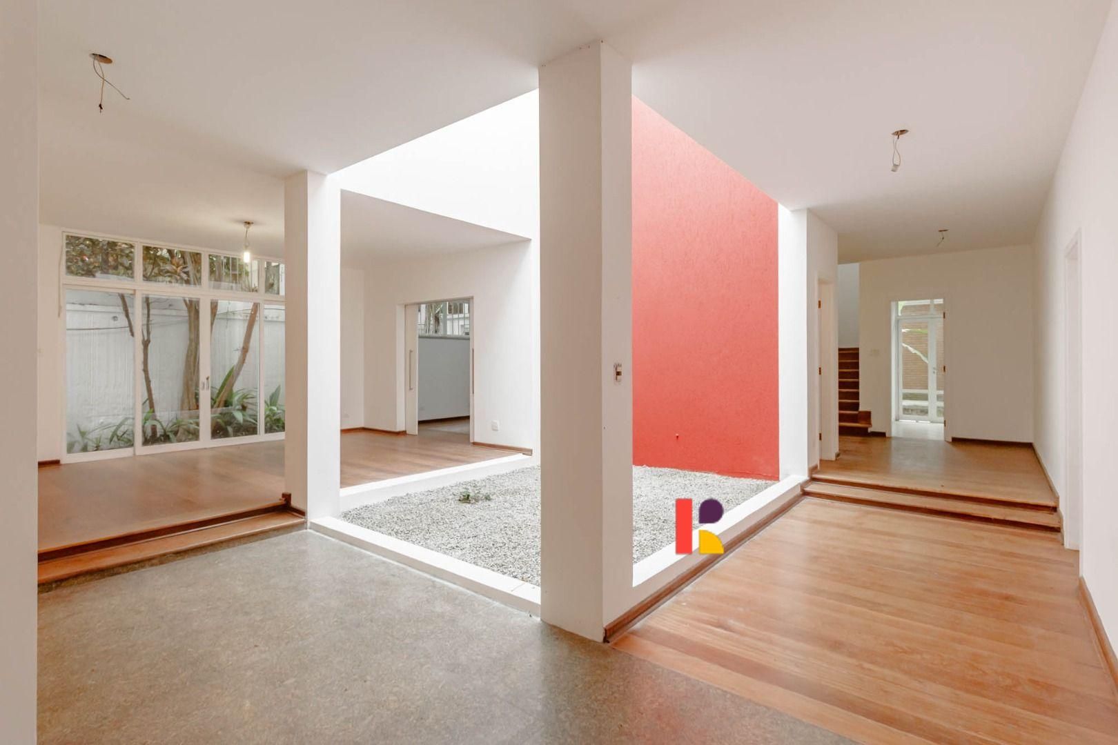 Casa com 3 suítes à venda em Alto De Pinheiros, São Paulo, por R$ 4.250.000 Imagem 4