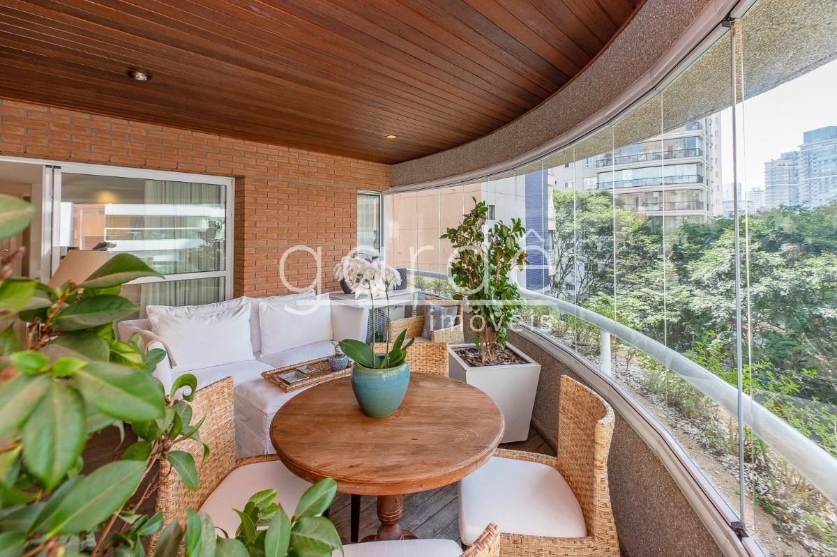 Apartamento com 3 suítes à venda em Moema, São Paulo, por R$ 4.990.000 Imagem 5