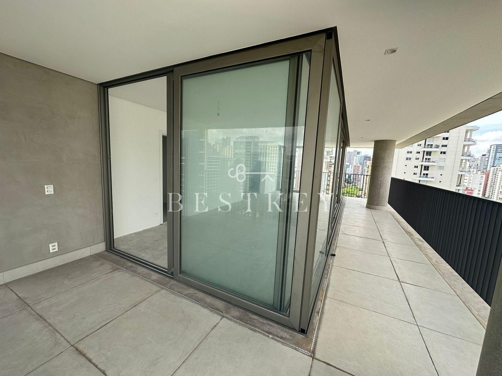 Apartamento com 3 suítes à venda em Vila Olímpia, São Paulo, por R$ 8.000.000 Imagem 5