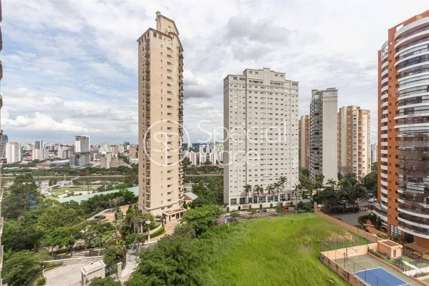 Apartamento com 4 suítes à venda em Panamby, São Paulo, por R$ 3.200.000 Imagem 6