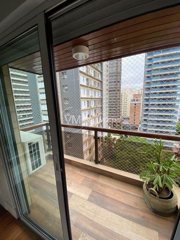 Apartamento com 3 suítes à venda em Moema, São Paulo, por R$ 3.500.000 Imagem 4
