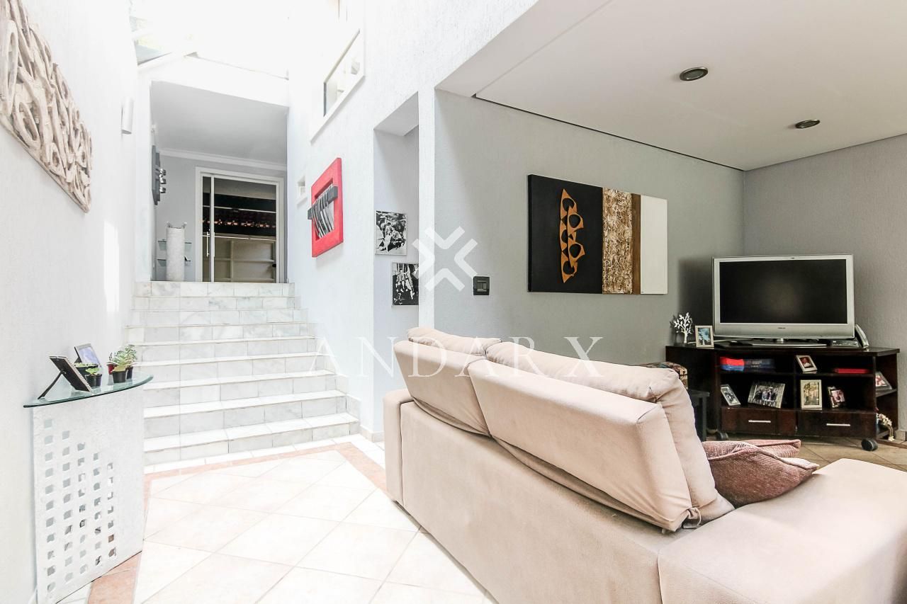 Casa com 1 suítes à venda em Vila Madalena, São Paulo, por R$ 3.000.000 Imagem 7
