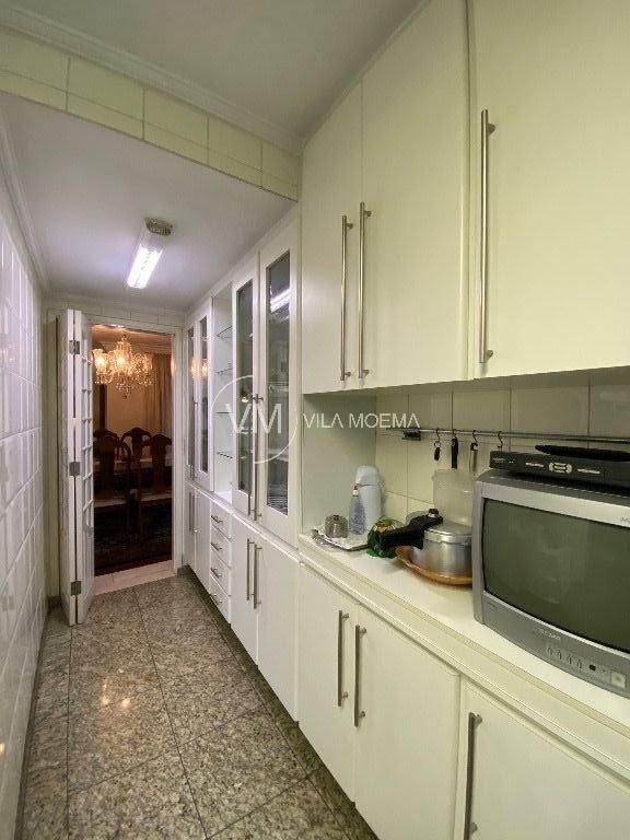 Apartamento com 3 suítes à venda em Moema, São Paulo, por R$ 3.900.000 Imagem 8
