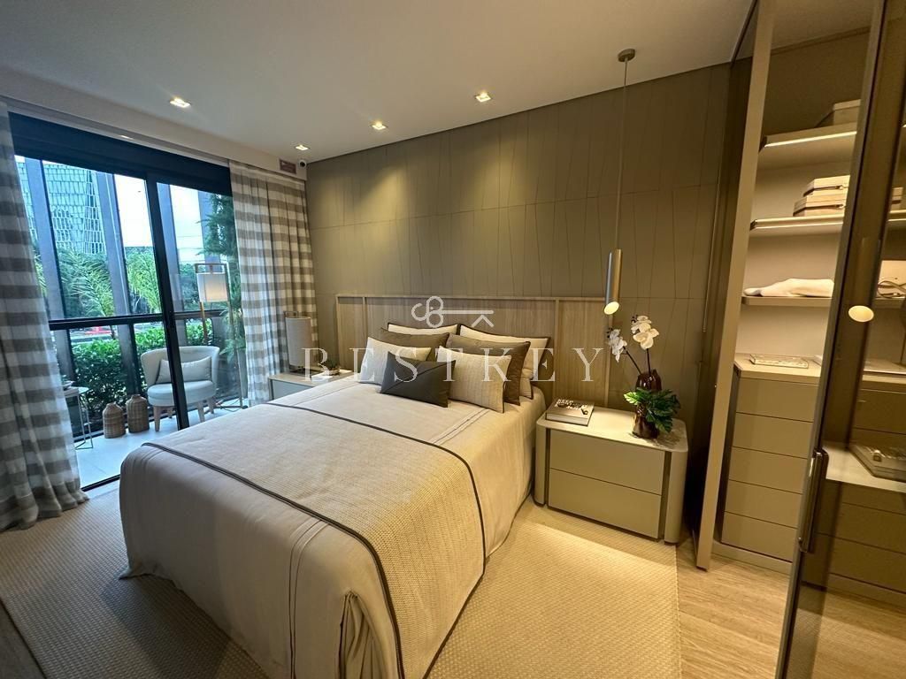 Apartamento com 3 suítes à venda em Jardim Morumbi, São Paulo, por R$ 4.500.000 Imagem 8