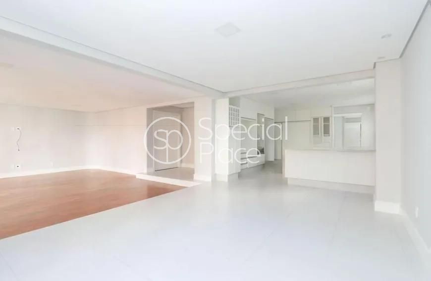 Apartamento com 2 suítes à venda em Jardim América, São Paulo, por R$ 3.400.000 Imagem 8
