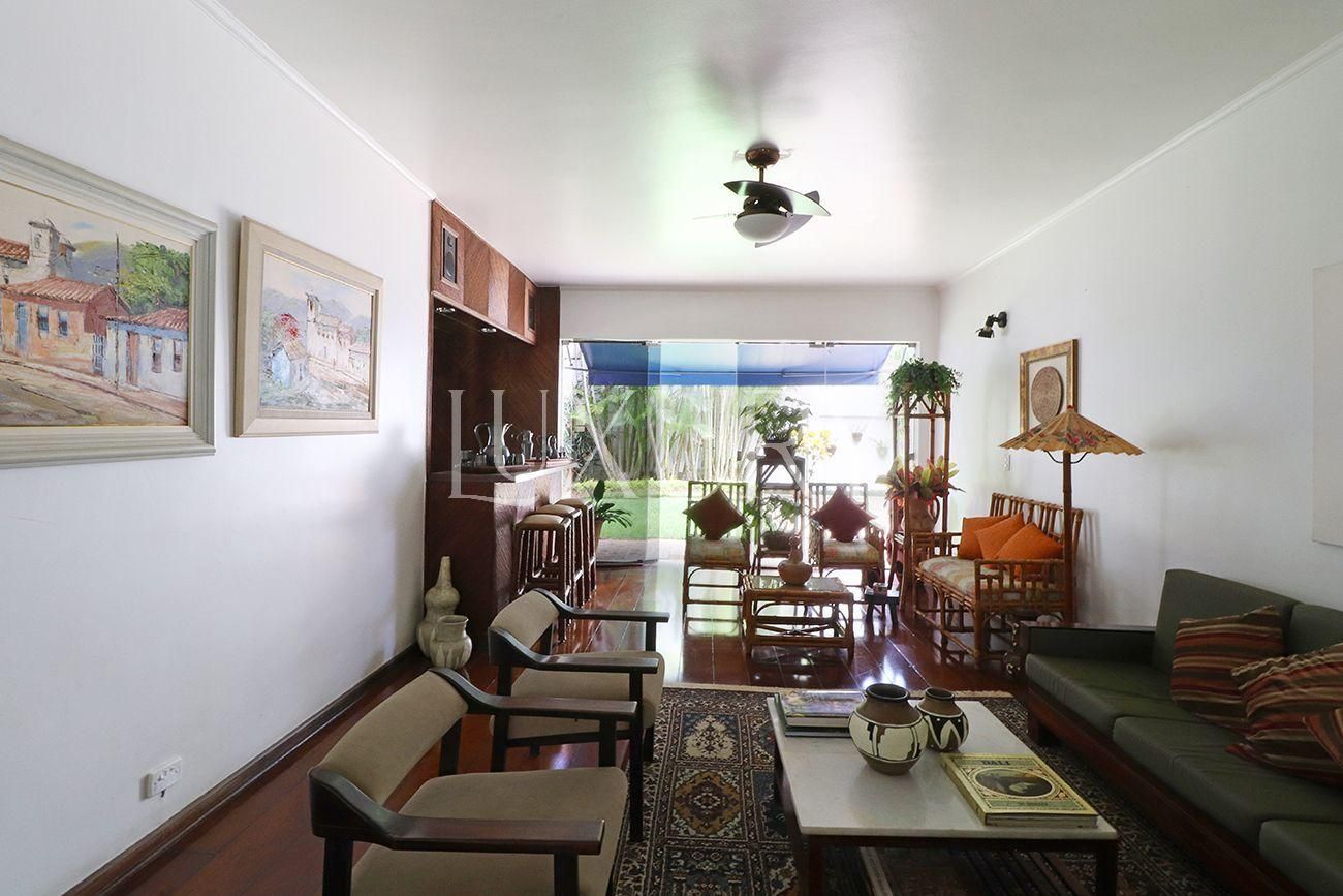 Casa com 3 suítes à venda em Alto De Pinheiros, São Paulo, por R$ 3.799.000 Imagem 4